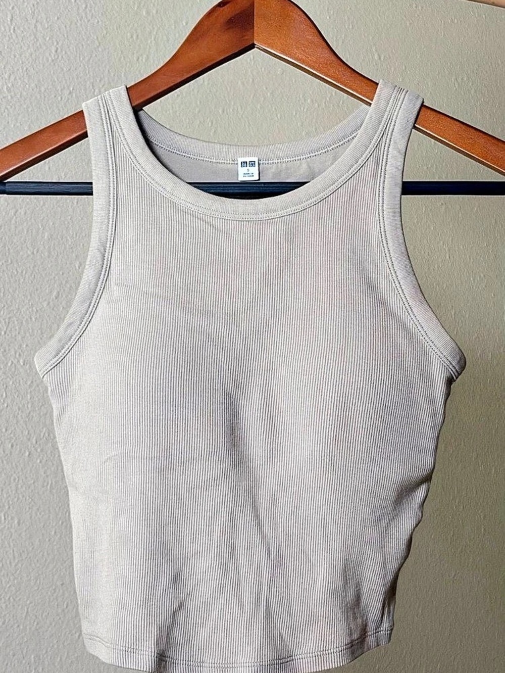 UNIQLO Ribbed Cropped Tank Top Gray Small